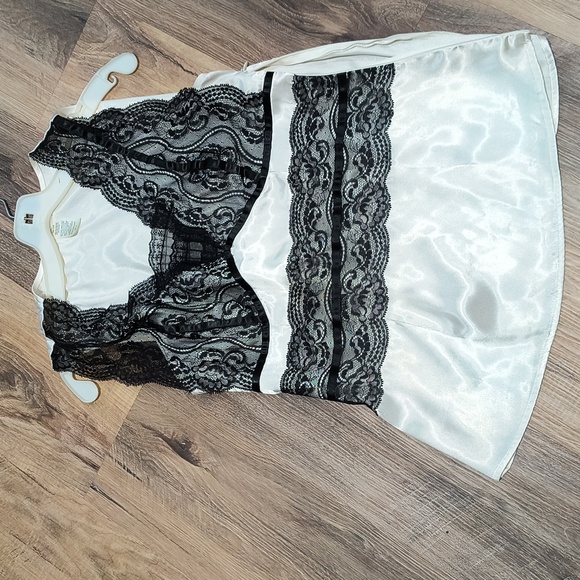 Shirt Bundle - Picture 2 of 3